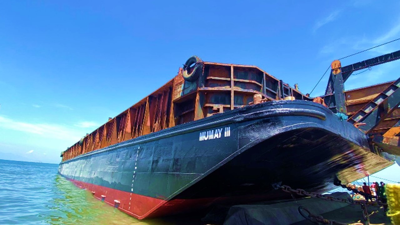 Vessel Name: Barge Mumay III, Shipbuilding and Ship repair in Cavite, Philippines