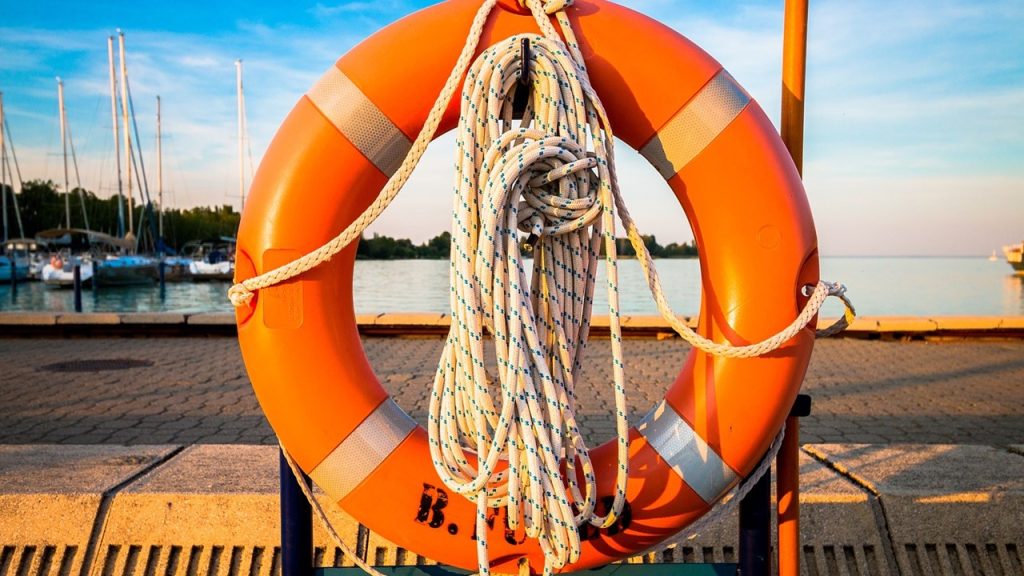 6 Essential Vessel Safety Equipment for Filipino Seafarers